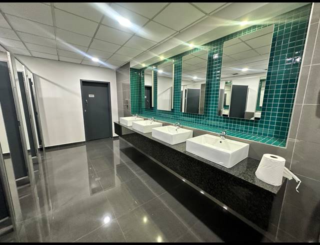 79.80M² SERVICED OFFICE TO LET IN ROSEBANK